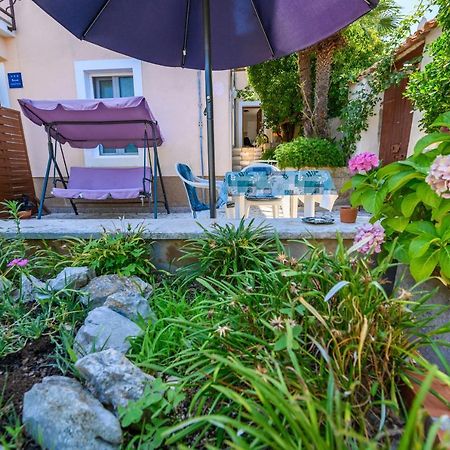 Apartmani Loreta マリ・ロシニュ エクステリア 写真