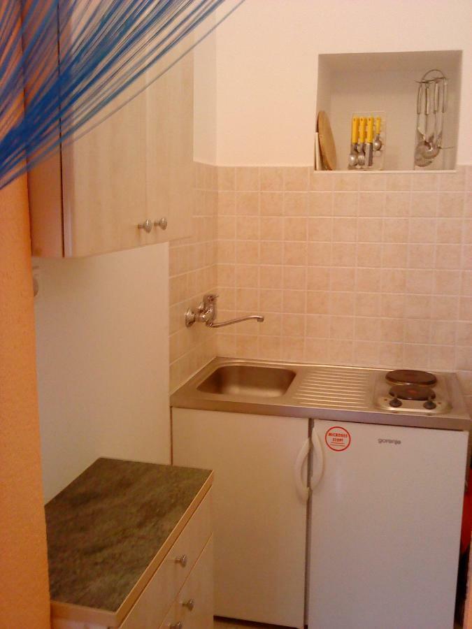 Apartmani Loreta マリ・ロシニュ エクステリア 写真